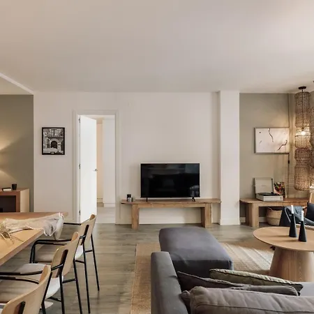 Elan - 2 Bedrooms And Balcony In Sant Gervasi Barcelona