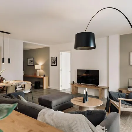 Elan - 2 Bedrooms And Balcony In Sant Gervasi Apartman Barcelona